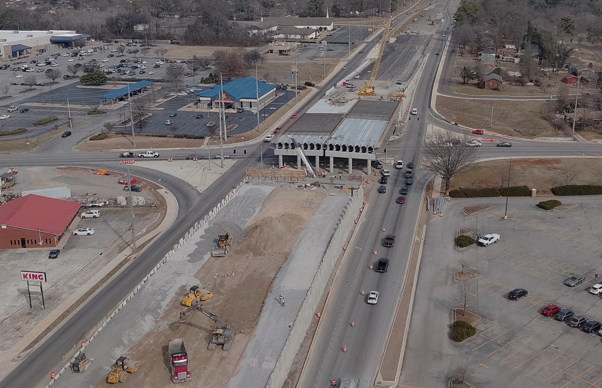 Final bridge girders to be set on North Memorial Parkway overpass